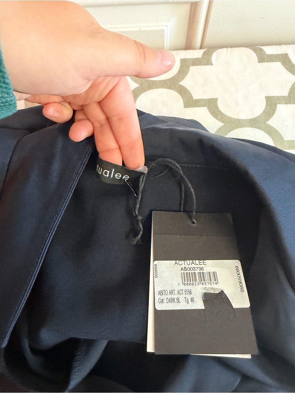 Actualee V-neck long dress in dark blue, size IT 46 = US 10 NWT - Picture 15 of 16